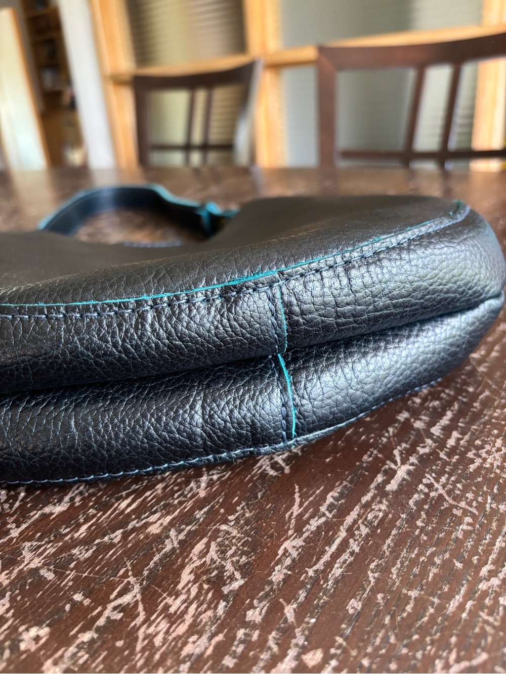 Portland Leather Goods Medium Olivia Shoulder Bag - Boreal - Picture 5 of 8
